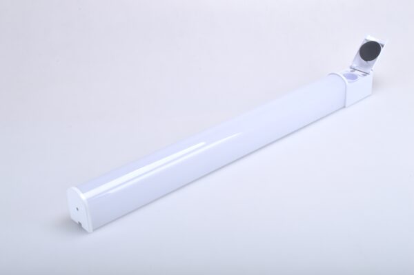 Corp LED baie alb, cu priza, 15w, 6500K, lumina rece, cu protectie IP44 - imagine 3