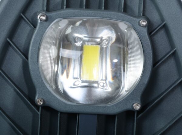 Corp LED Stradal COB 30W=150W, 3600 Lm, 6400K - imagine 4